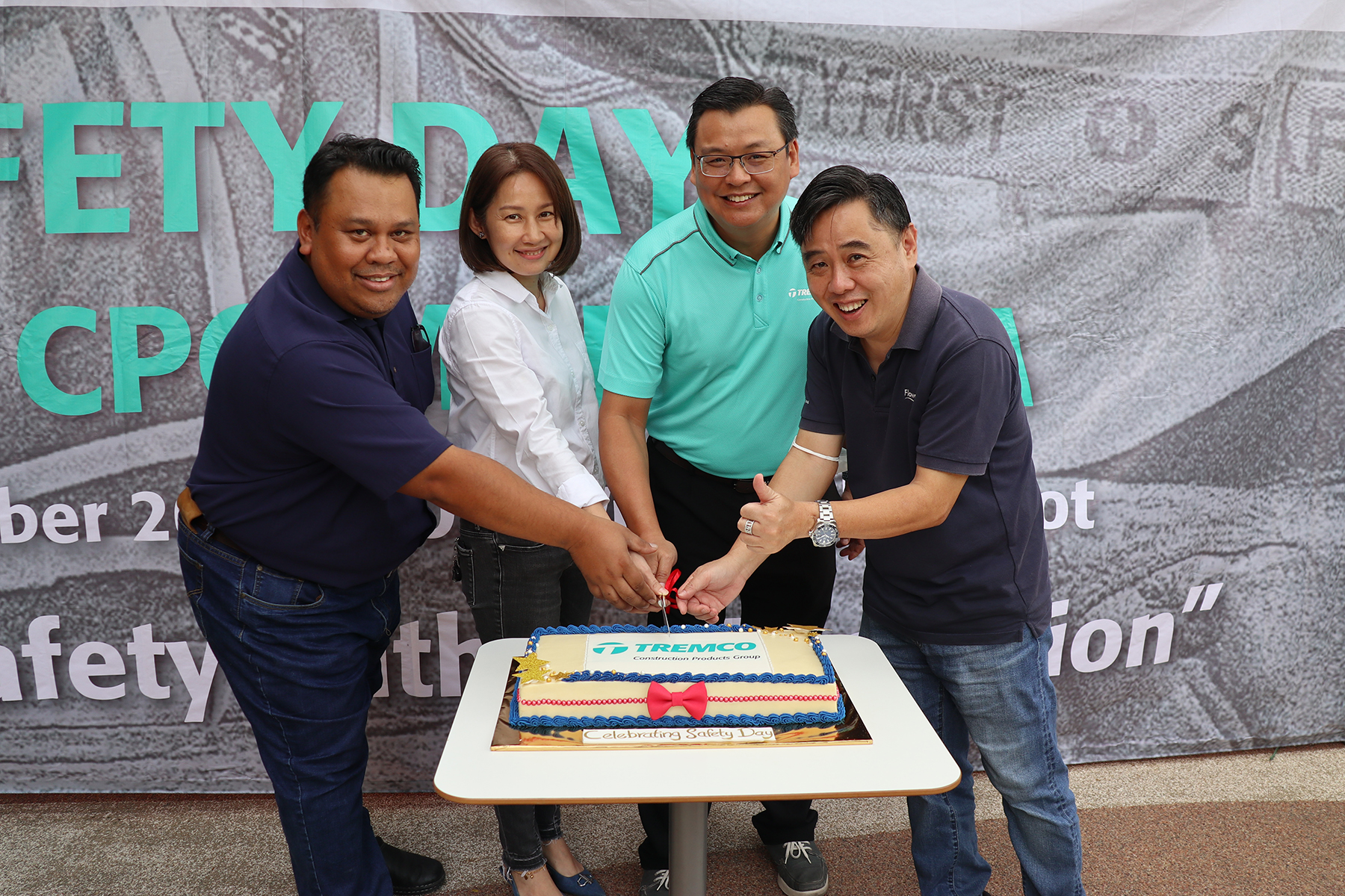 safety day 2022 cake cutting