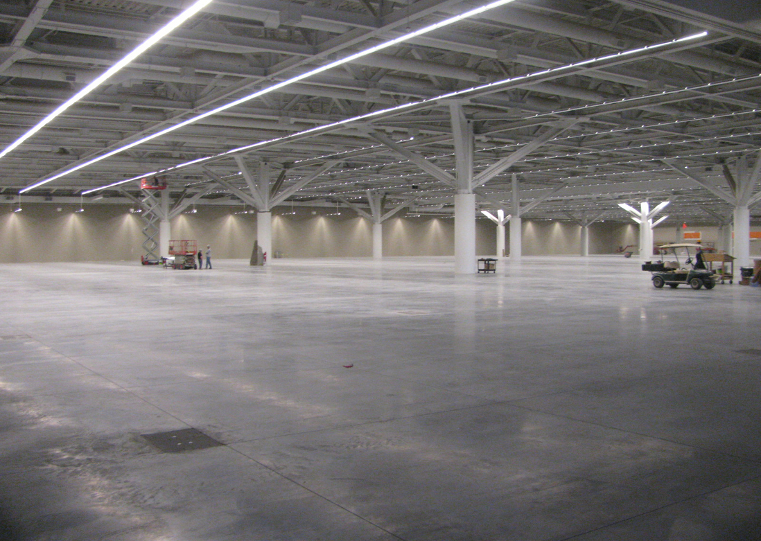 Concrete Slab using Tuf-Strand SF in a Warehouse